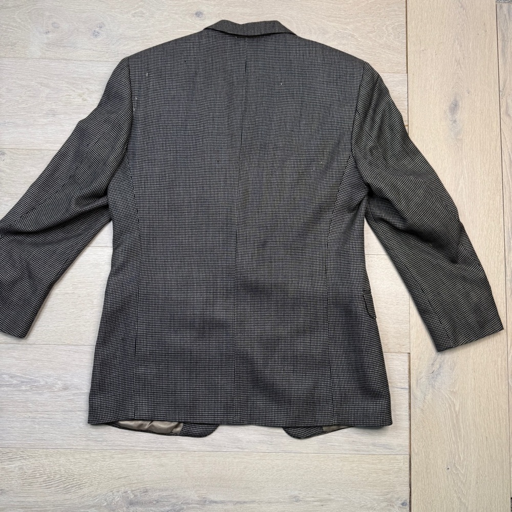 Classic Wool/Silk Men's Blazer - Picture 2 of 9